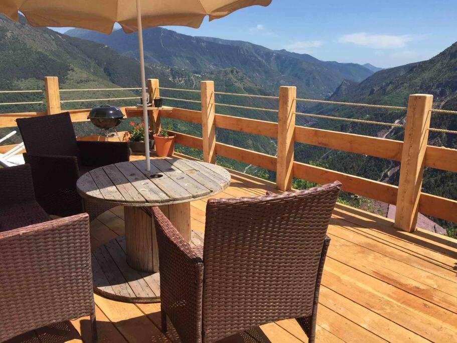 Chalet Les 3 Flocons Roure מראה חיצוני תמונה
